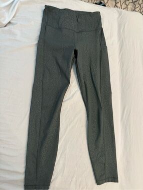 Athleta Slate Gray Embossed 7/8 Tights